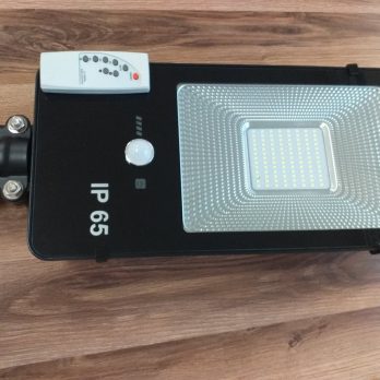 300W SOLAR STREET LAMP WITH REMOTE LED 3246, SKU :100