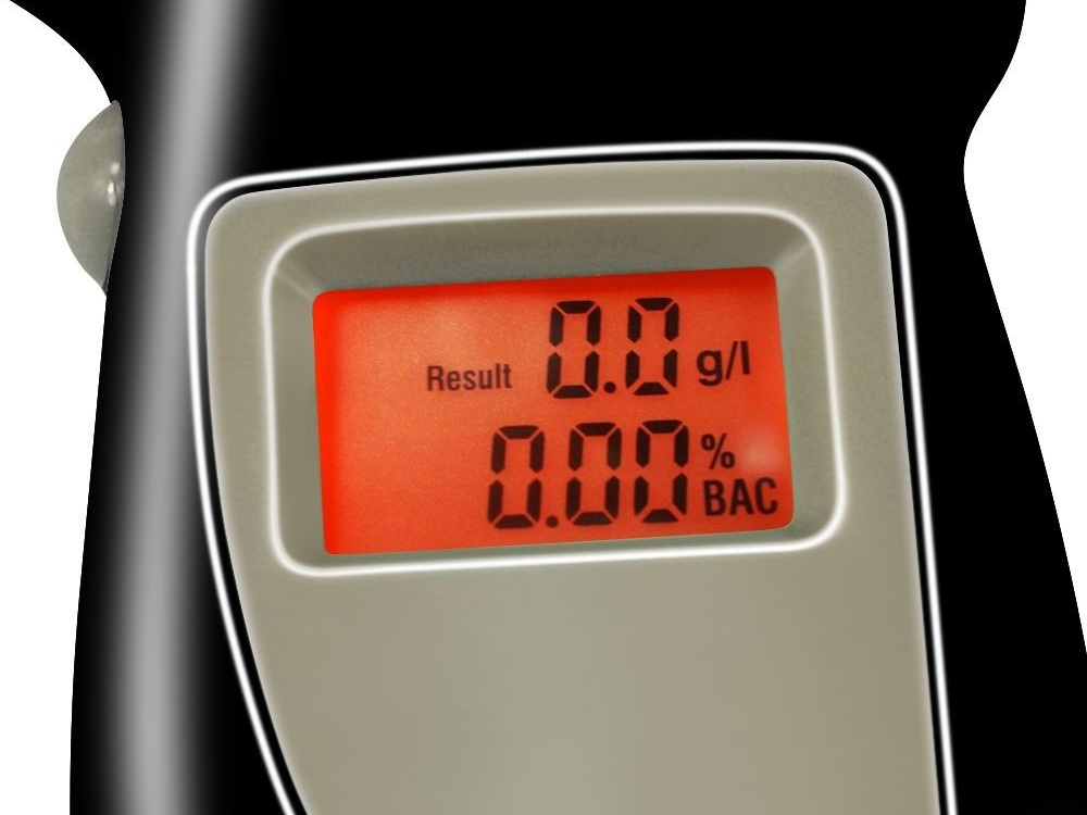 DIGITAL BREATHALYZER WITH REPLACEABLE MOUTHPIECES SKU:445