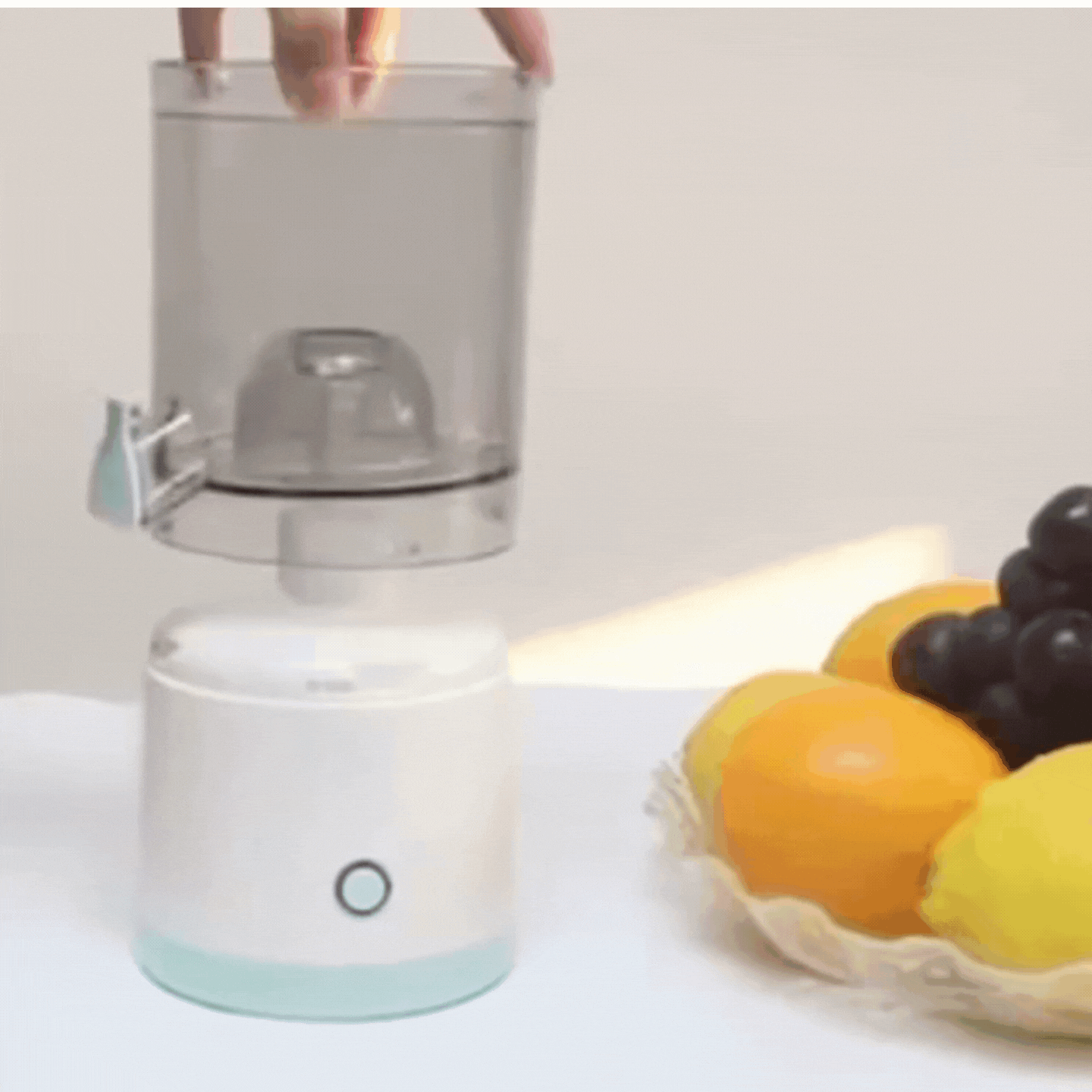 ADM Portable USB Citrus Juicer – Fresh Juice Anytime, Anywhere, SKU: 2118
